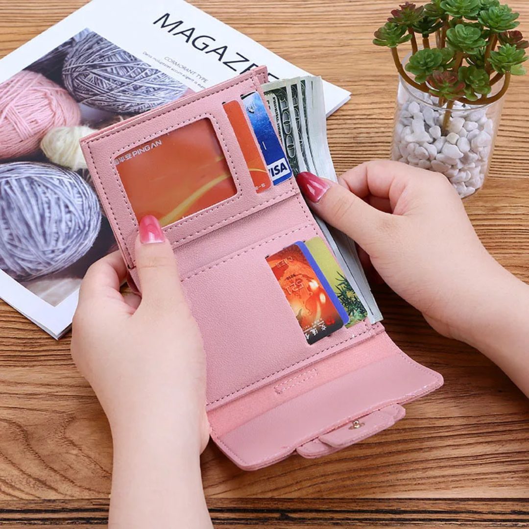 – Multi-Color Elegant Card Holder